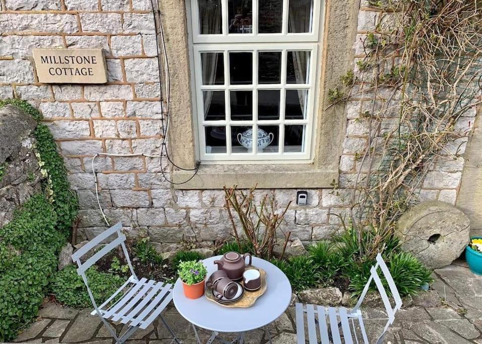 Millstone Cottage - Cosy Peak District Cottage Taddington Kültér fotó