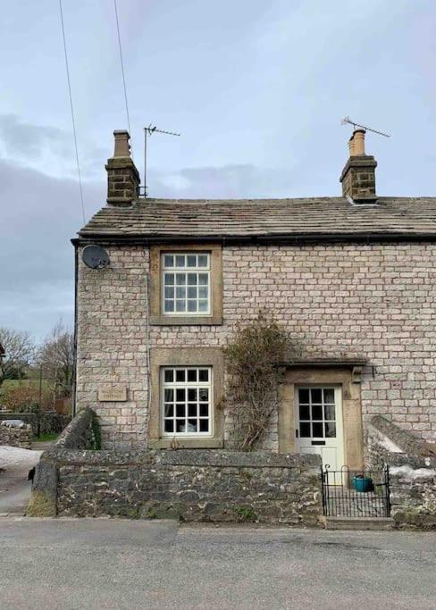 Millstone Cottage - Cosy Peak District Cottage Taddington Kültér fotó